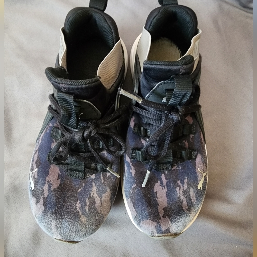 Puma Kids Sneakers - Gray and Blue - Picture 11 of 15